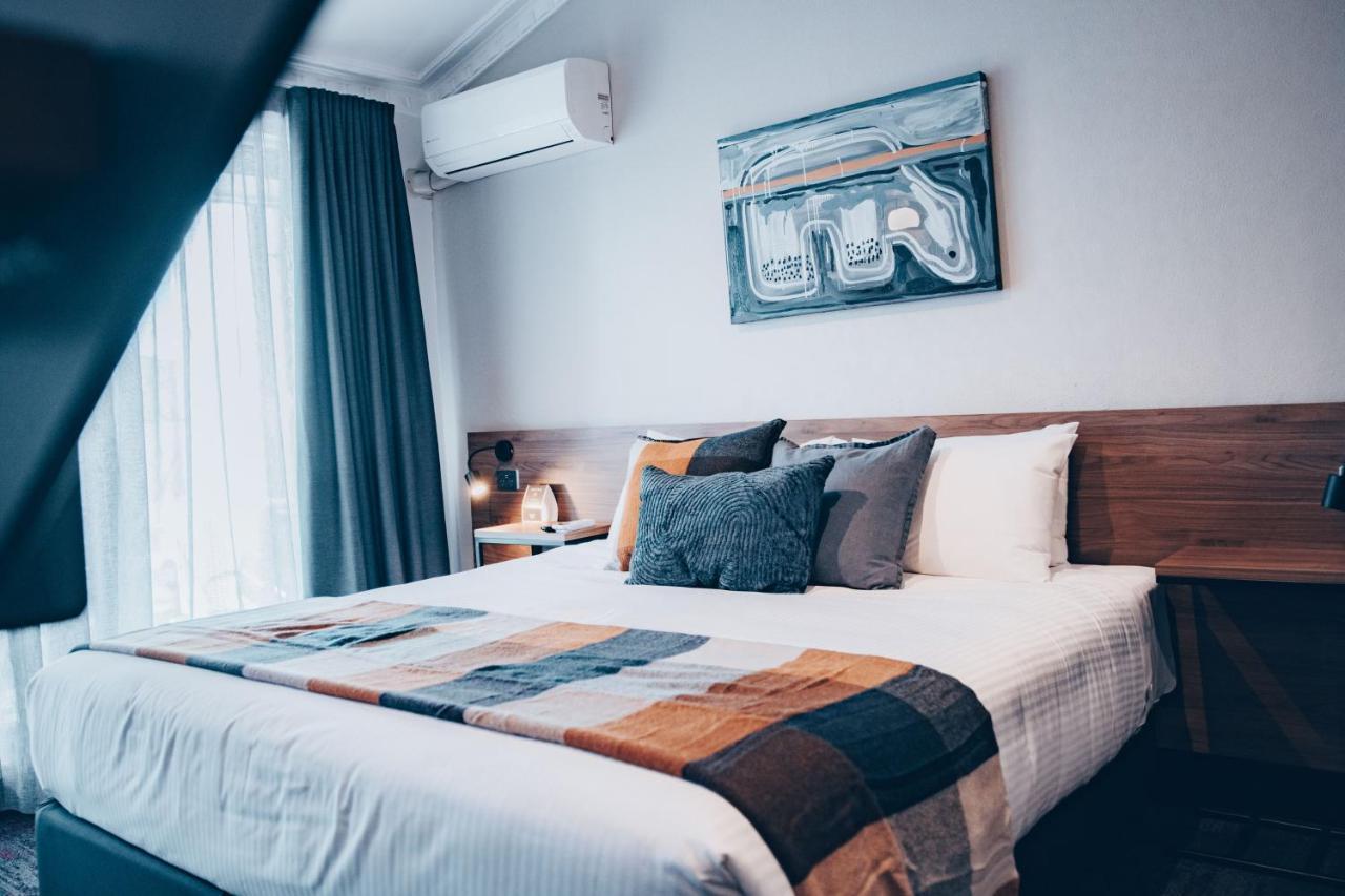 Banjo Paterson Inn Джиндабайн Экстерьер фото