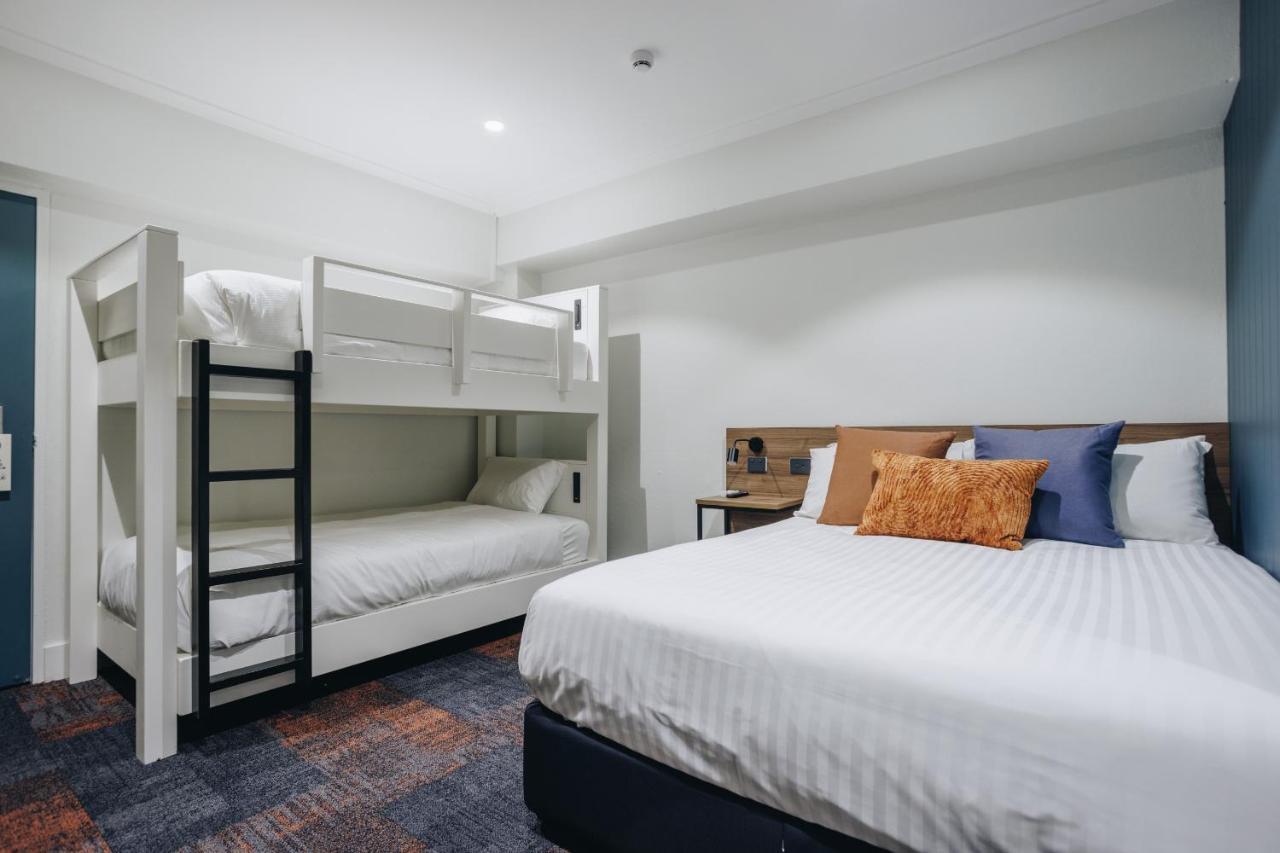 Banjo Paterson Inn Джиндабайн Экстерьер фото